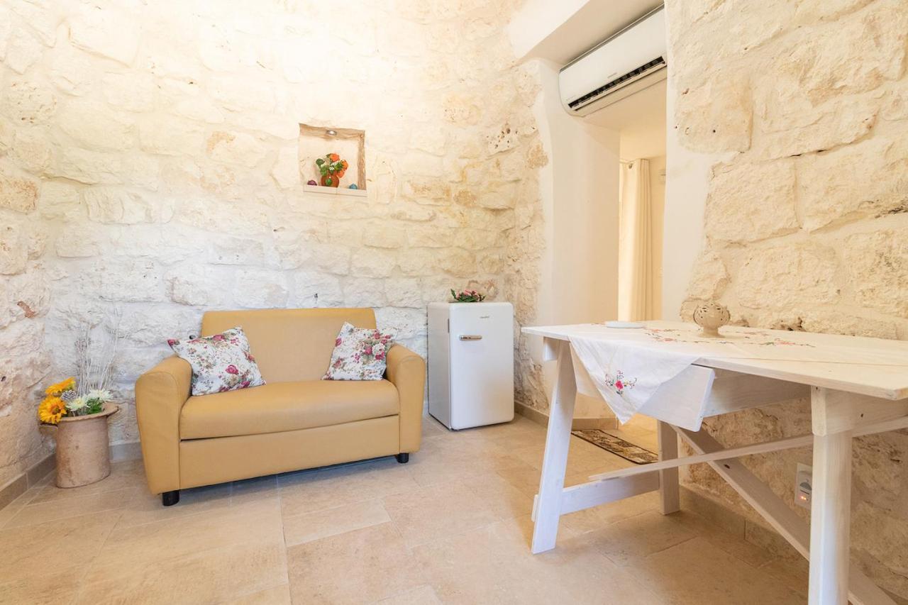 Trullo Carsico By Itriahomes Ceglie Messapica Eksteriør bilde