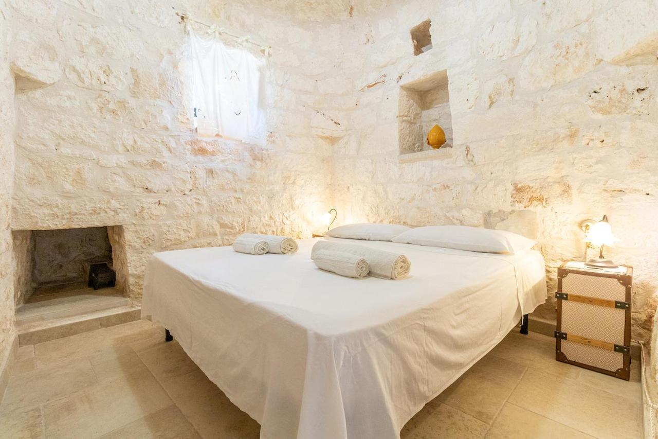 Trullo Carsico By Itriahomes Ceglie Messapica Eksteriør bilde